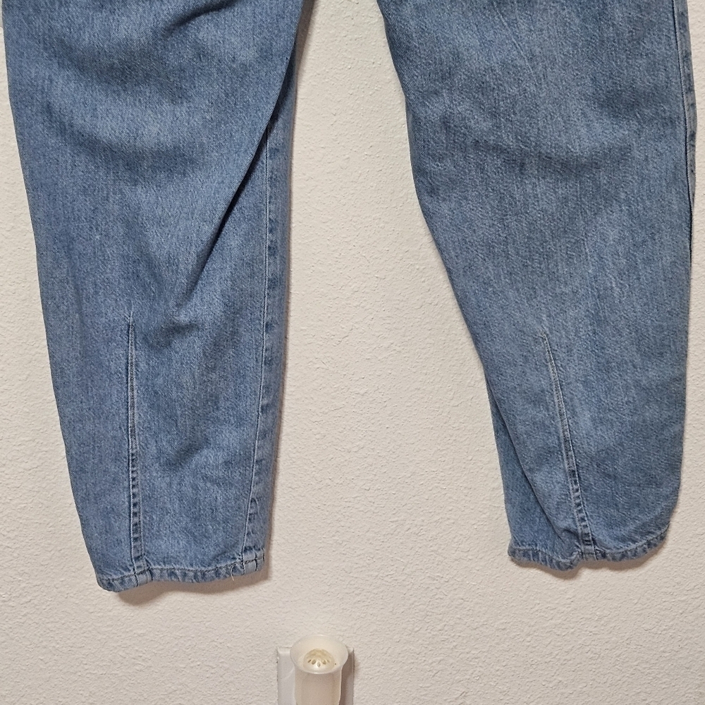 Pilcro high rise straight leg jeans size 28 - Picture 8 of 16